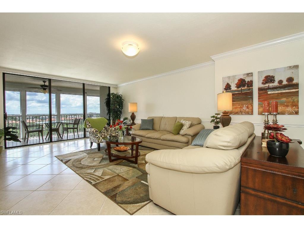 4401 Gulf Shore Blvd - Photo 1