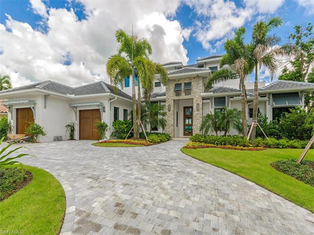 1275 Wahoo Ct, Naples, FL 34102 (#215068747) :: Homes and Land Brokers, Inc