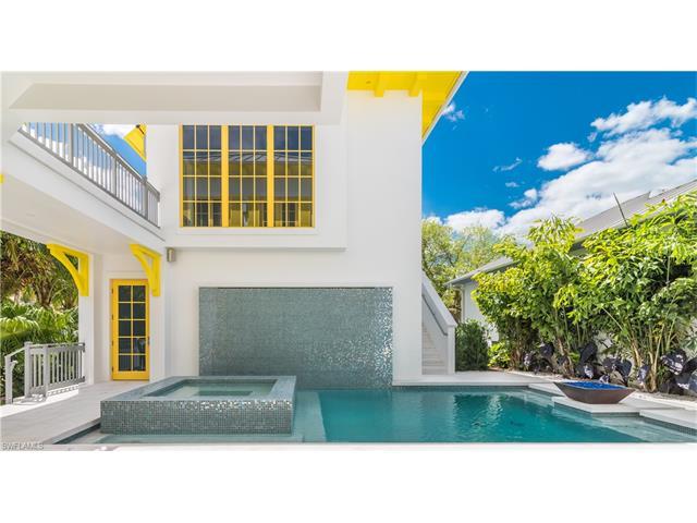 992 9th Ave S, Naples, FL 34102 (#216024548) :: Homes and Land Brokers, Inc