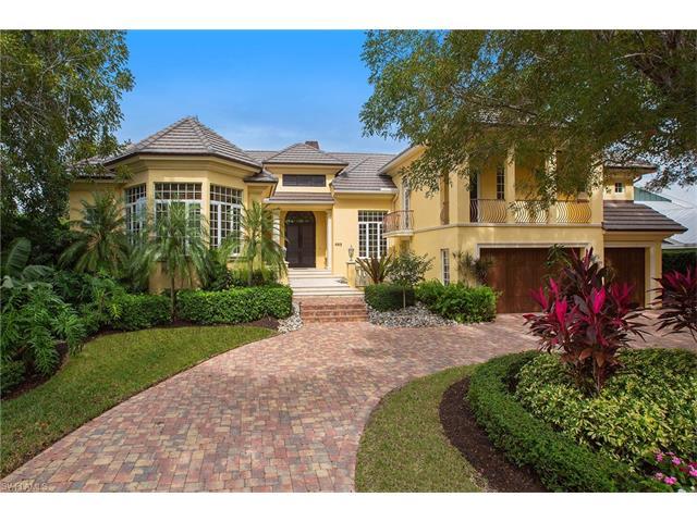 495 18th Ave - Photo 1