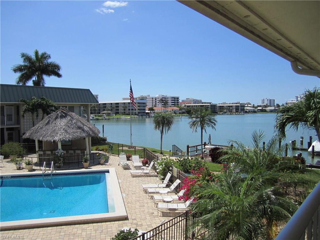 299 Harbour Dr - Photo 1