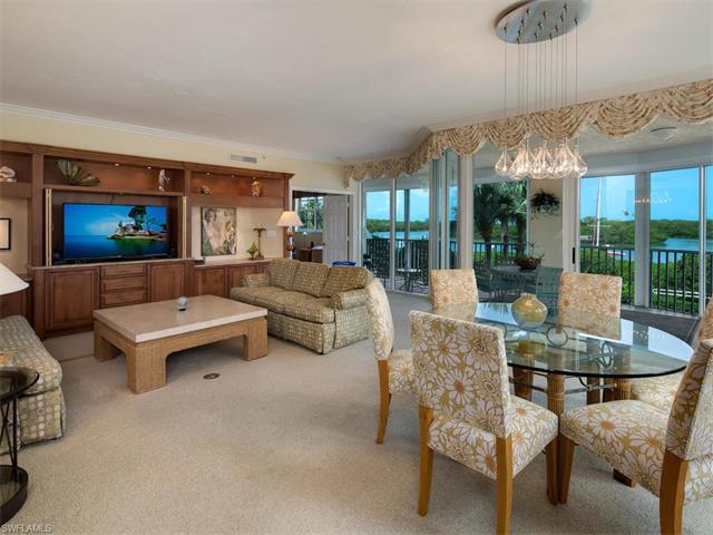 425 Dockside Dr - Photo 1