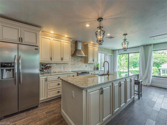 1294 Belaire Ct - Photo 1