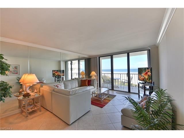 320 Seaview Ct - Photo 1