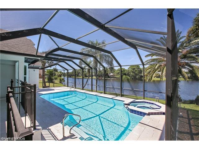 117 Sharwood Dr N, Naples, FL 34110 (MLS #216057115) :: The New Home Spot, Inc.