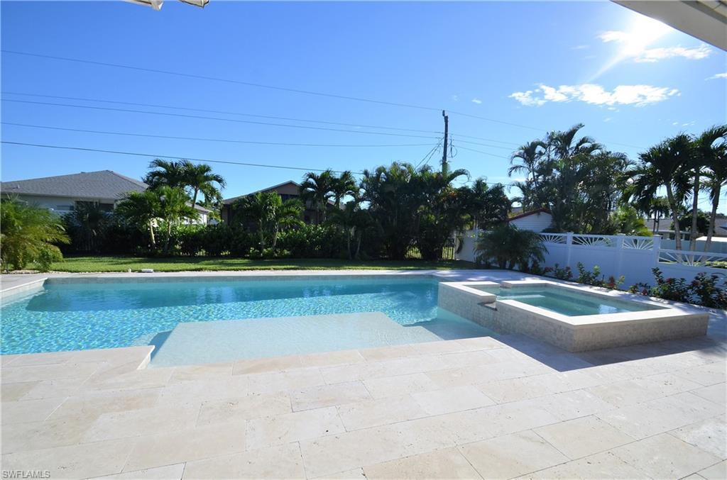 562 96th Ave - Photo 1
