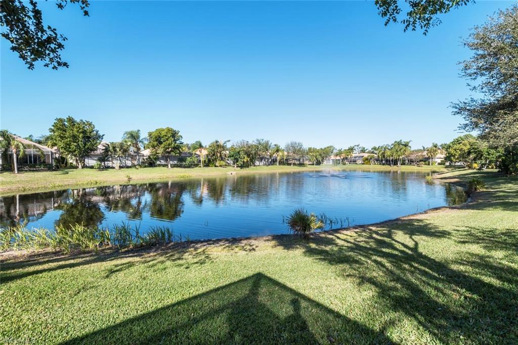 393 Mallory Ct - Photo 1
