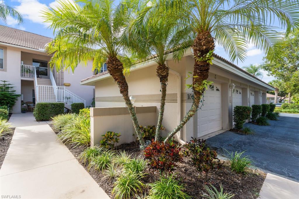 1064 Manor Lake Dr - Photo 1