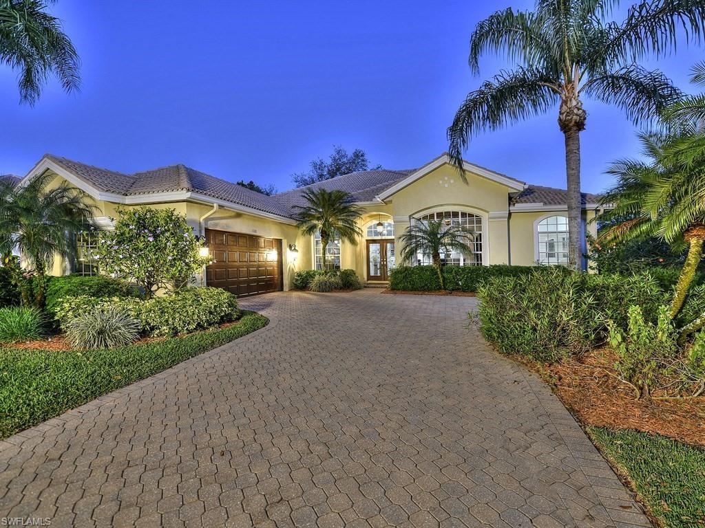1160 Camelot Cir - Photo 1