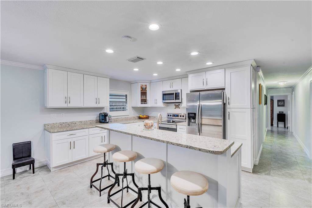 644 96th Ave - Photo 1