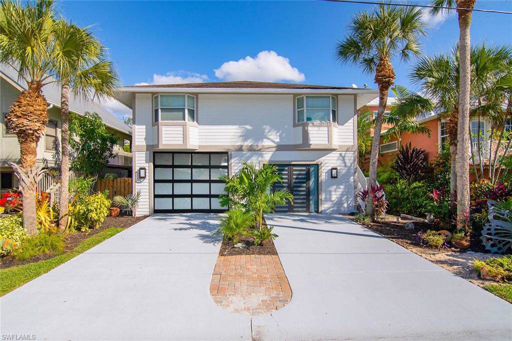 1300 Grand Canal Dr - Photo 1