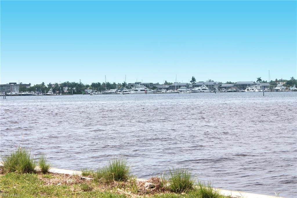 1305 Marlin Dr - Photo 1