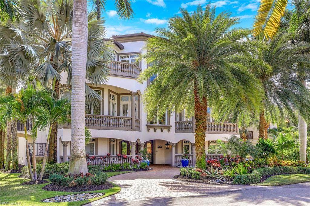 201 Beach Dr - Photo 1
