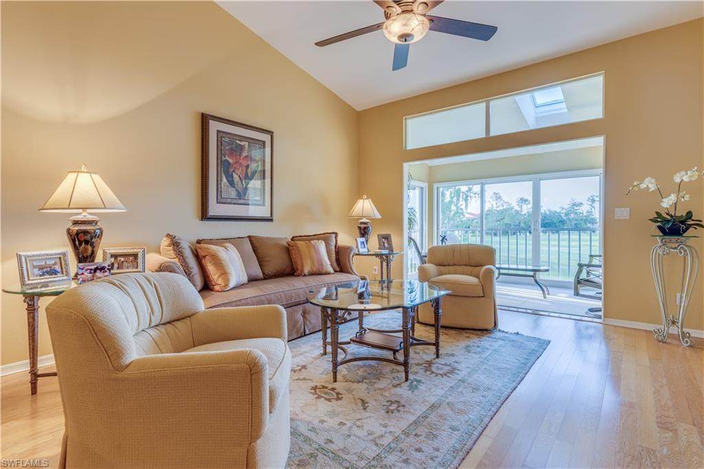 422 Country Hollow Ct - Photo 1