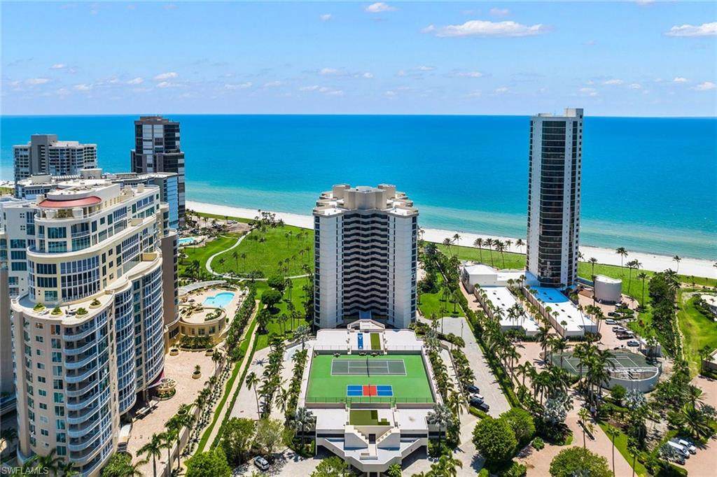 4551 Gulf Shore Blvd - Photo 1