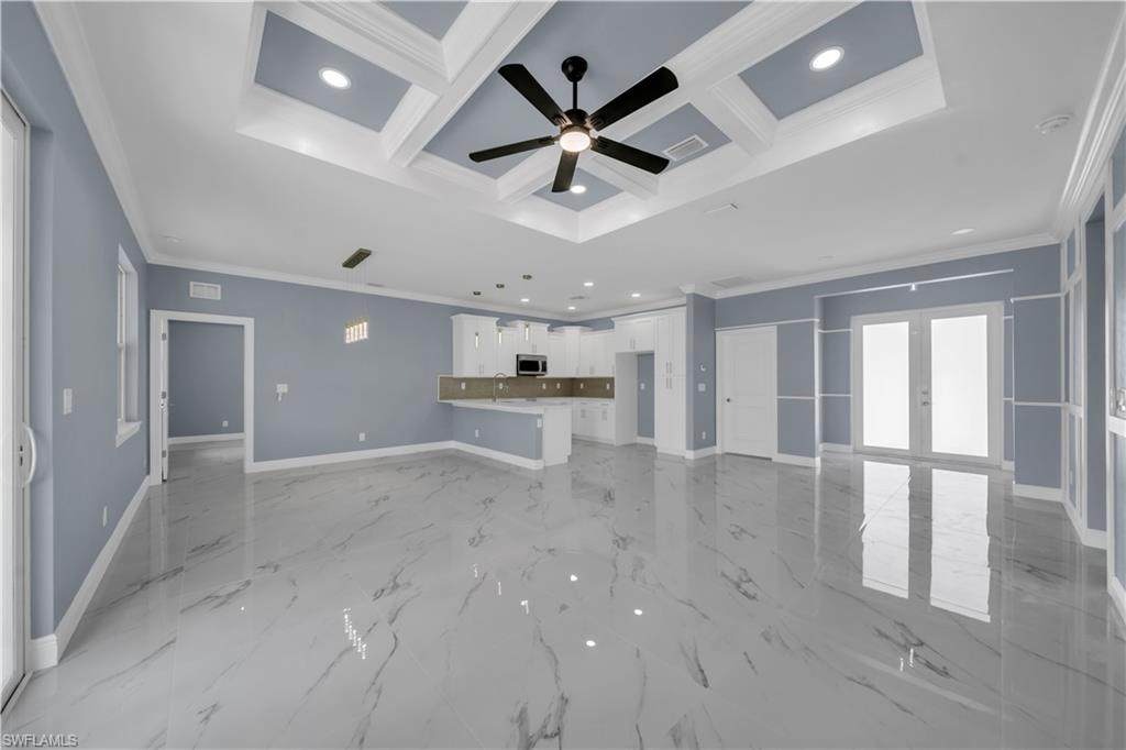 330 Larose Ave - Photo 1