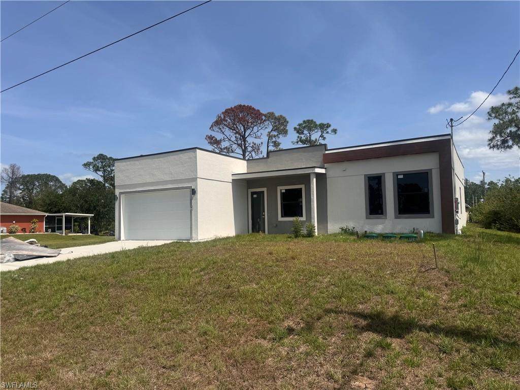 1139 Croquet St - Photo 1