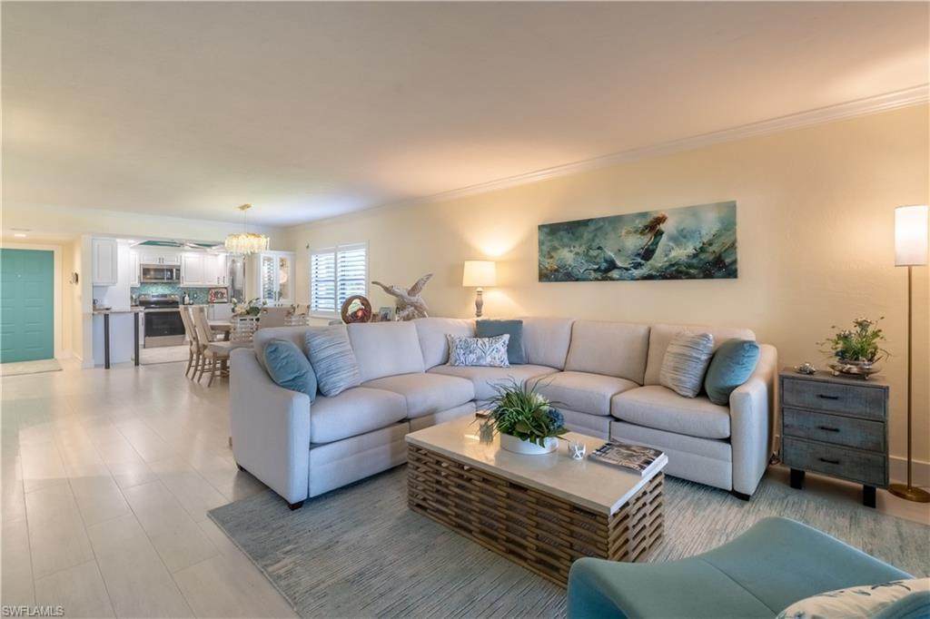 1071 8th St - Photo 1