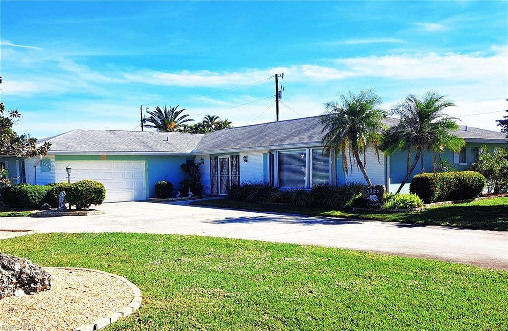 1727 Lakeview Blvd - Photo 1