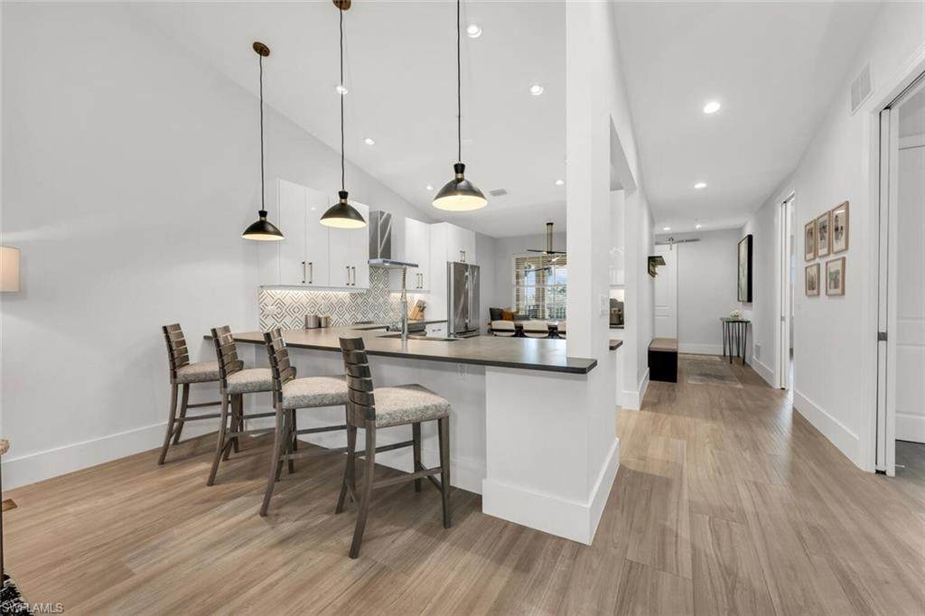 1540 Blue Point Ave - Photo 1