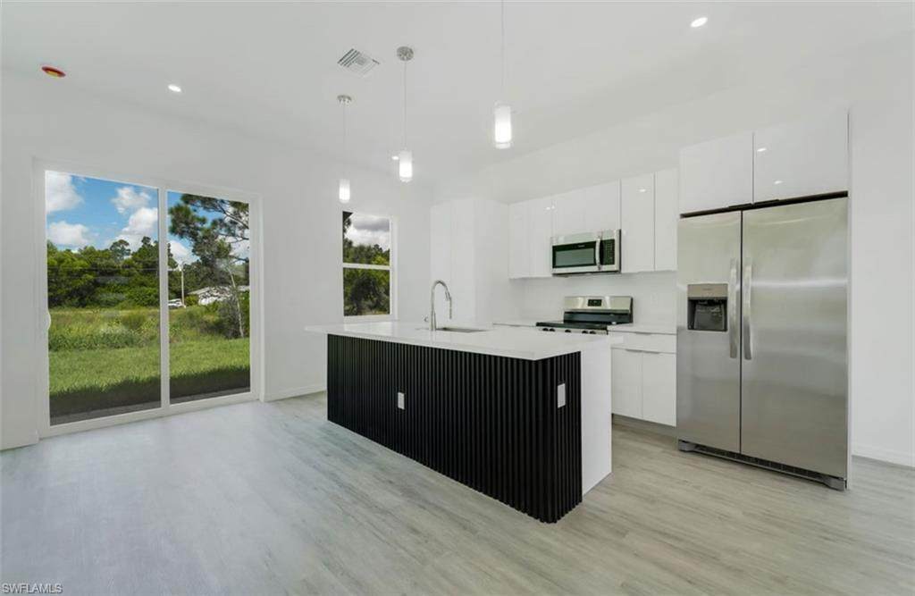 722 Castlestone Ave - Photo 1