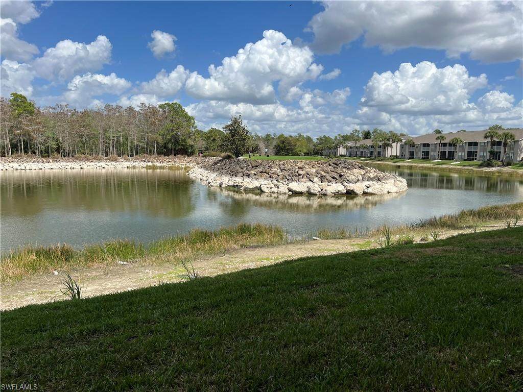 8555 Naples Heritage Dr - Photo 1