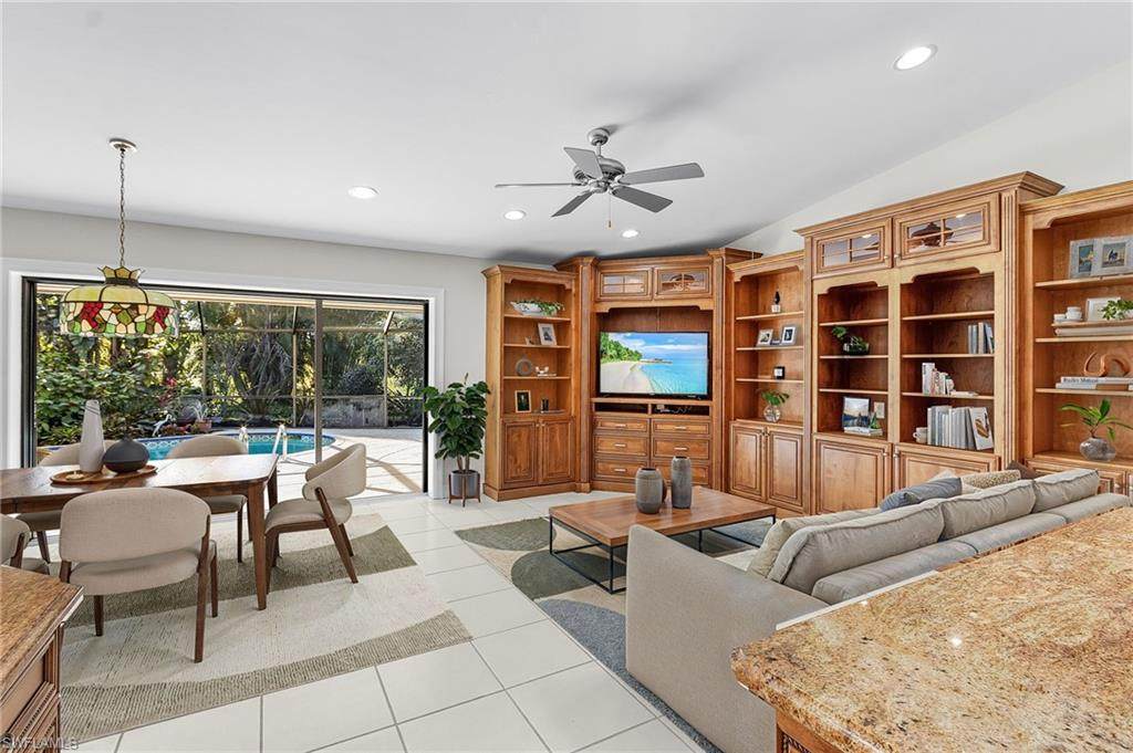 2377 Kings Lake Blvd - Photo 1