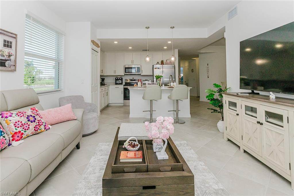 5555 Double Eagle Cir - Photo 1