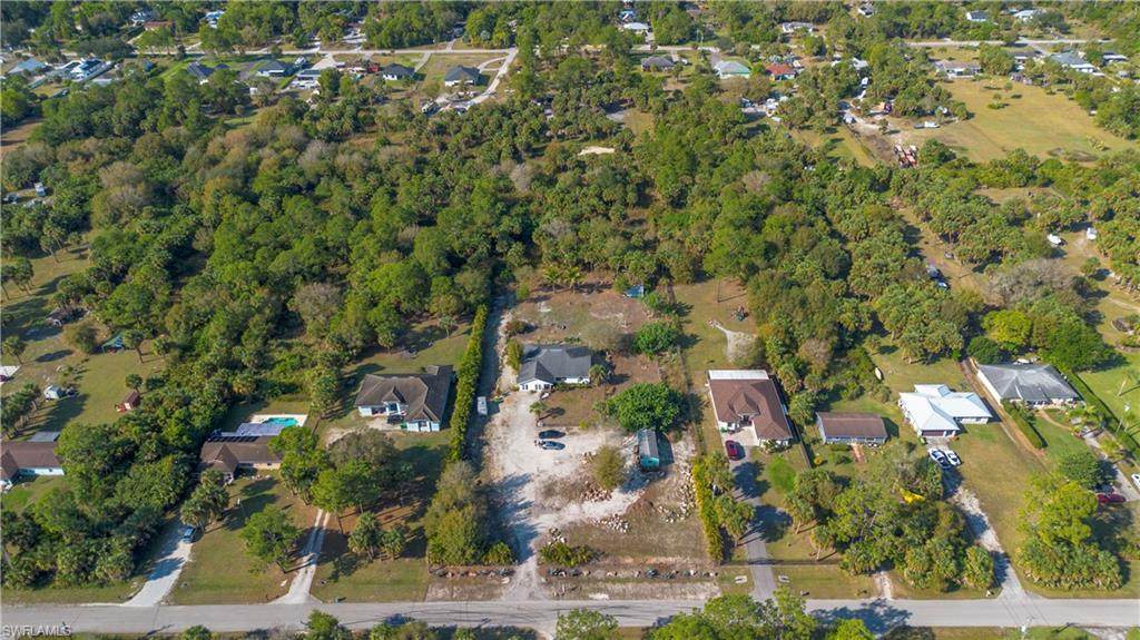 321 14th St - Photo 1