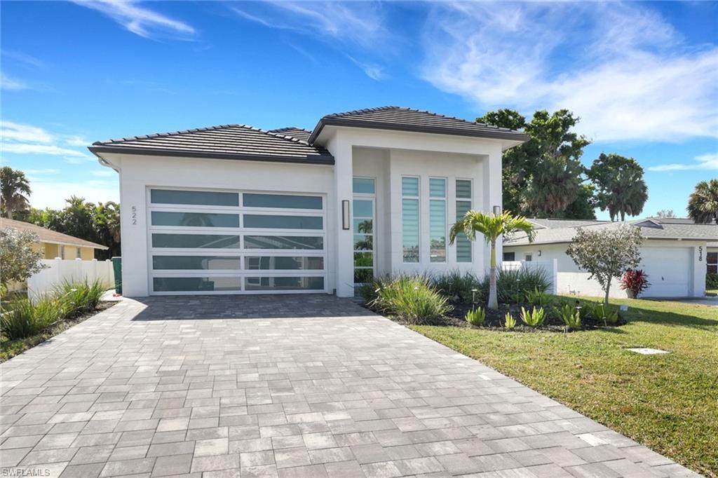 522 98th Ave - Photo 1