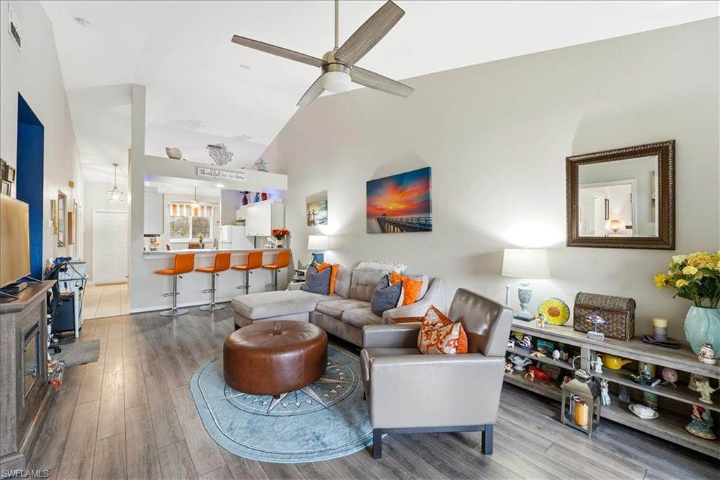 422 Valerie Way - Photo 1