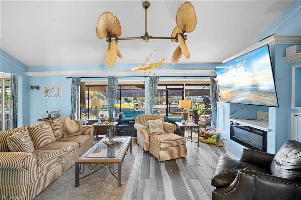 https://bt-photos.global.ssl.fastly.net/naples/orig_boomver_3_226008161-2.jpg