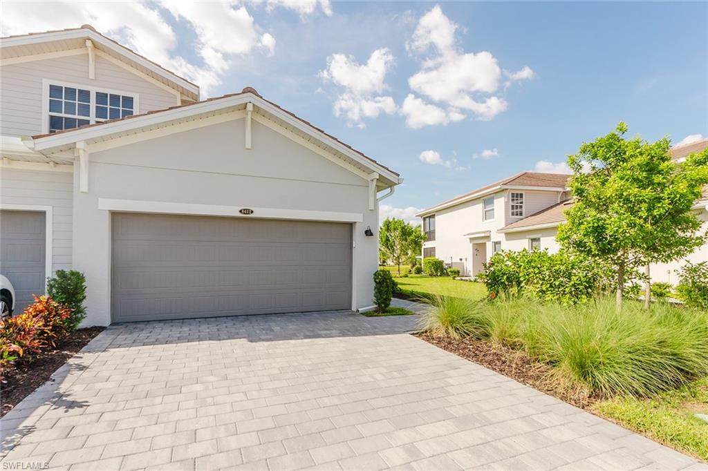 5739 Oakmont Ct - Photo 1