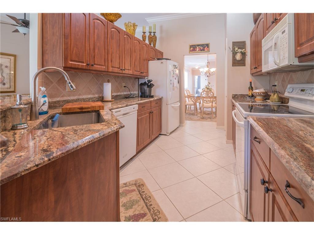 975 Eastham Way E-203, Naples, FL 34104 (MLS #216051686) :: The New Home Spot, Inc.