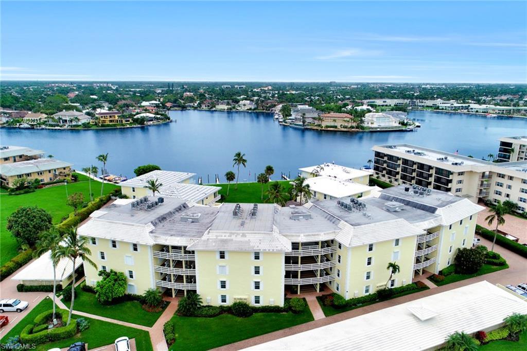 3300 Gulf Shore Blvd - Photo 1