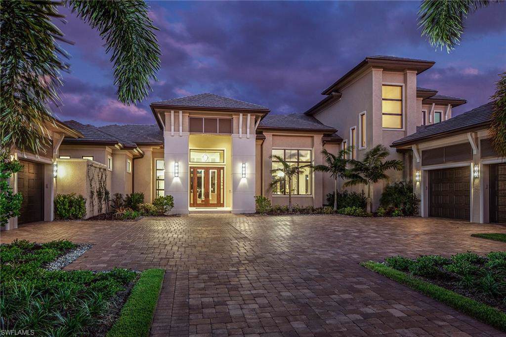 368 Warwick Way - Photo 1