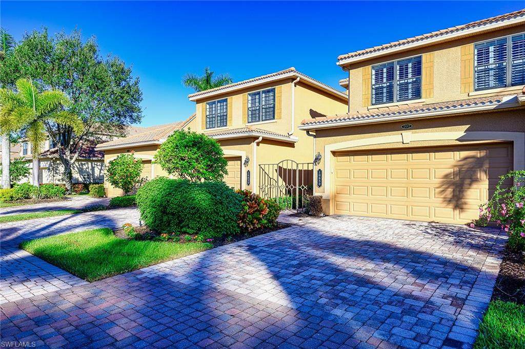 10630 Smokehouse Bay Dr - Photo 1