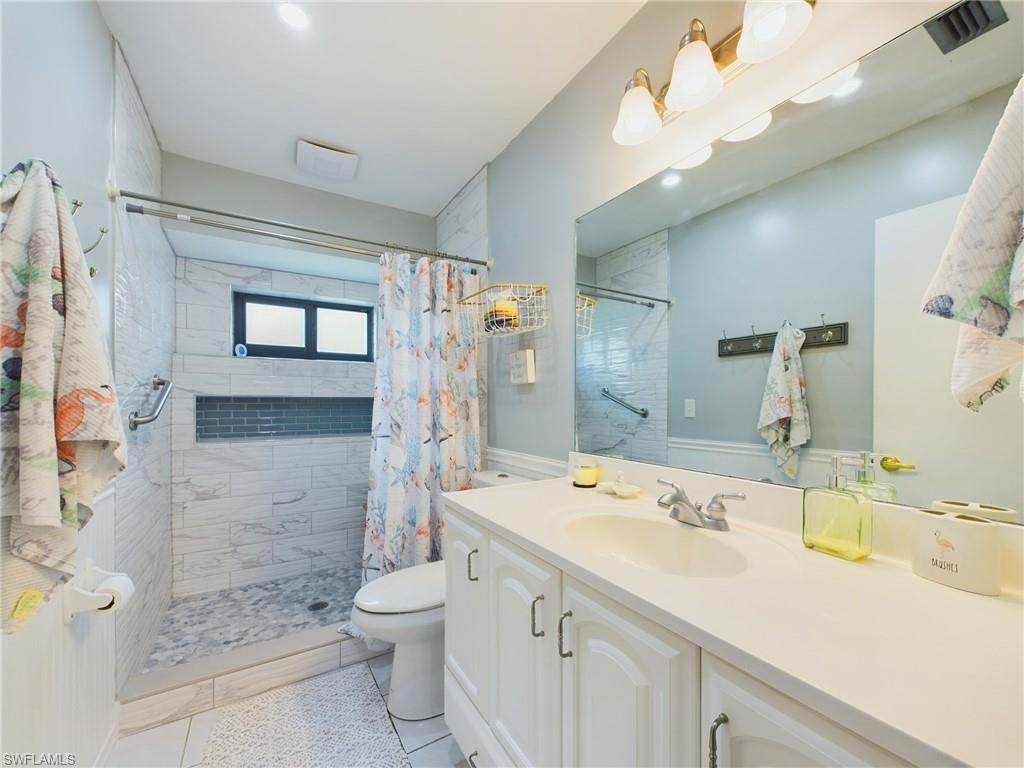 2197 Crystal Dr - Photo 1