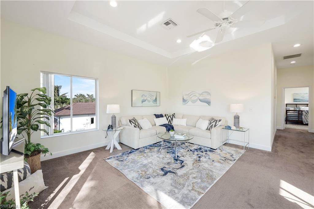 11020 Vanderbilt Dr - Photo 1