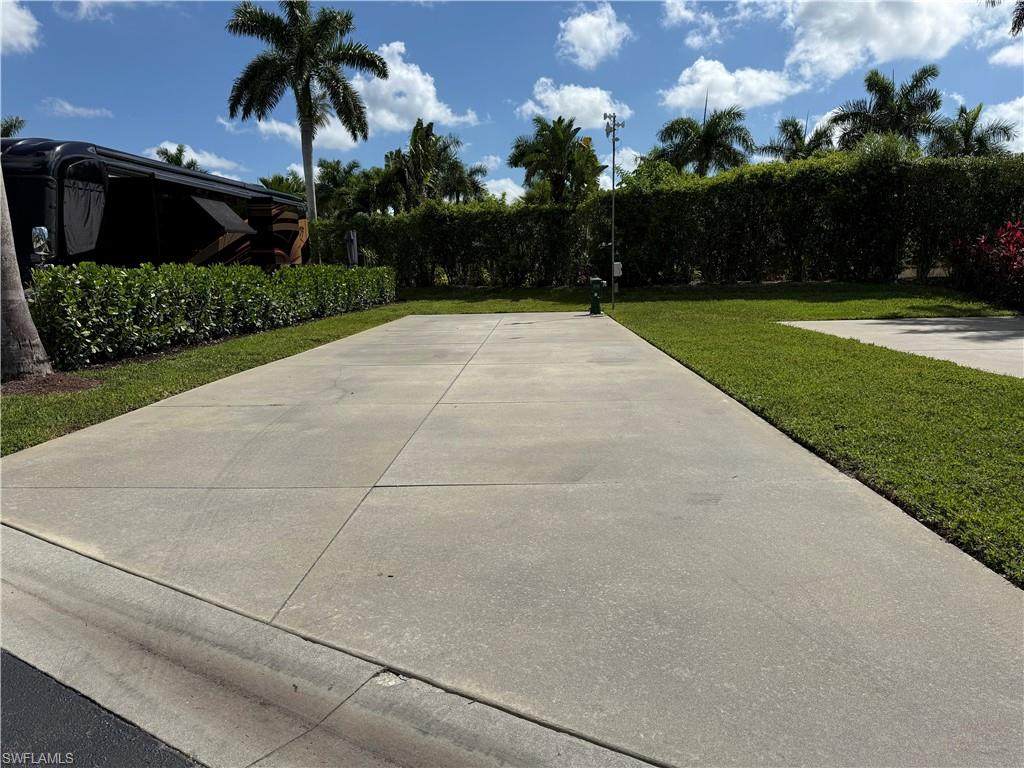 https://bt-photos.global.ssl.fastly.net/naples/orig_boomver_4_225021461-2.jpg