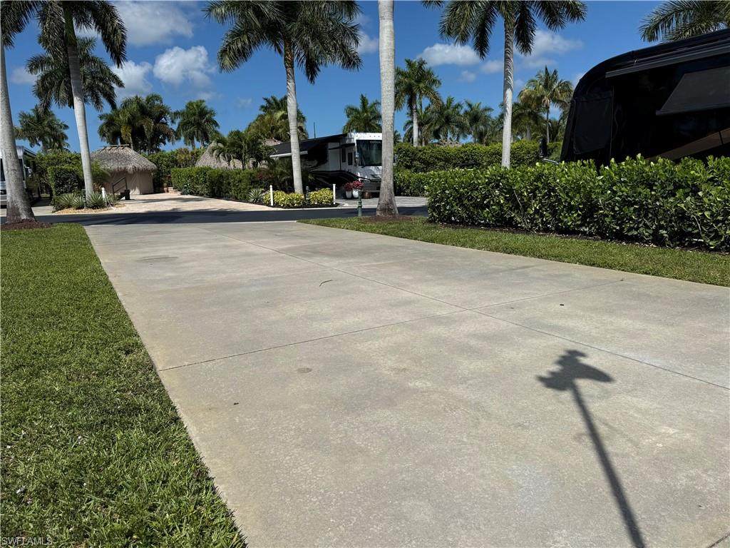 https://bt-photos.global.ssl.fastly.net/naples/orig_boomver_4_225021461-2.jpg