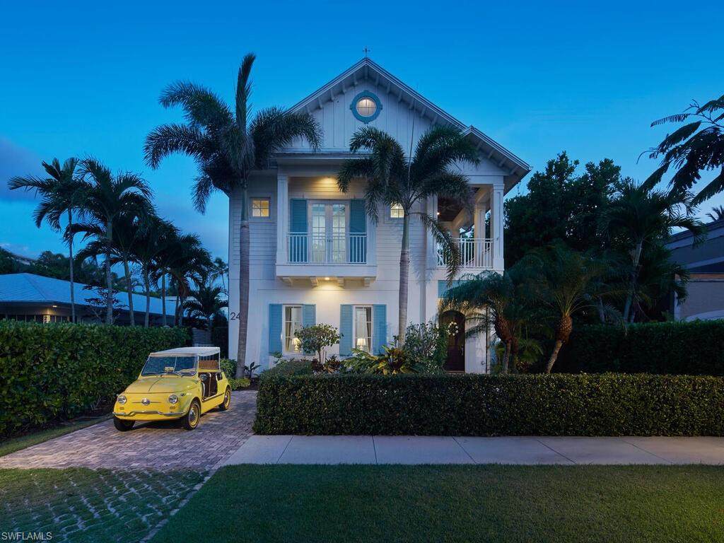 242 2nd Ave - Photo 1