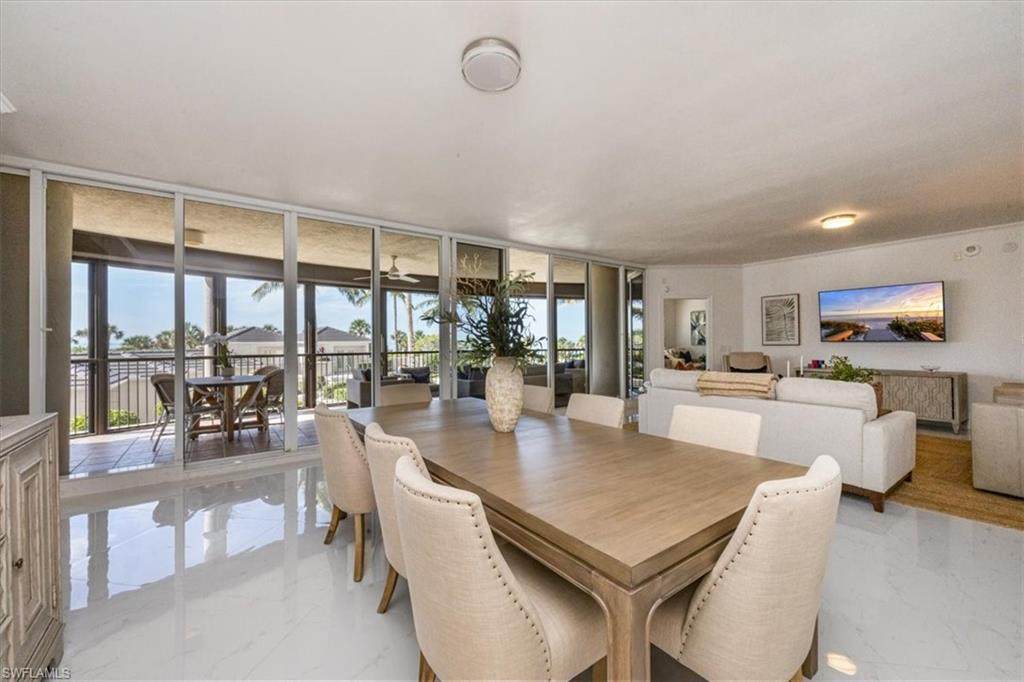 8665 Bay Colony Dr - Photo 1