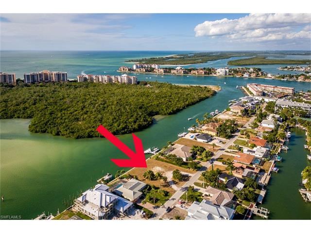 1128 Edington Pl, Marco Island, FL 34145 (MLS #216016766) :: The New Home Spot, Inc.