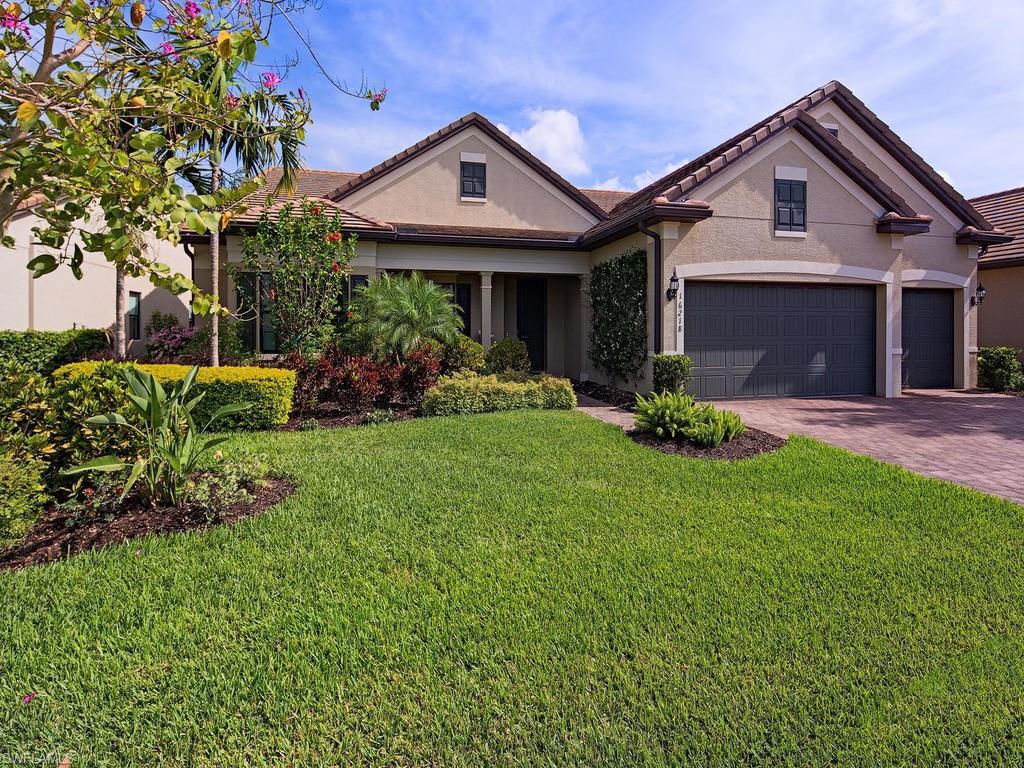 16218 Camden Lakes Cir - Photo 1