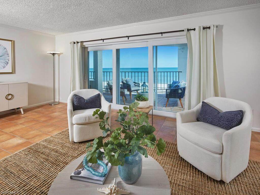 3951 Gulf Shore Blvd - Photo 1