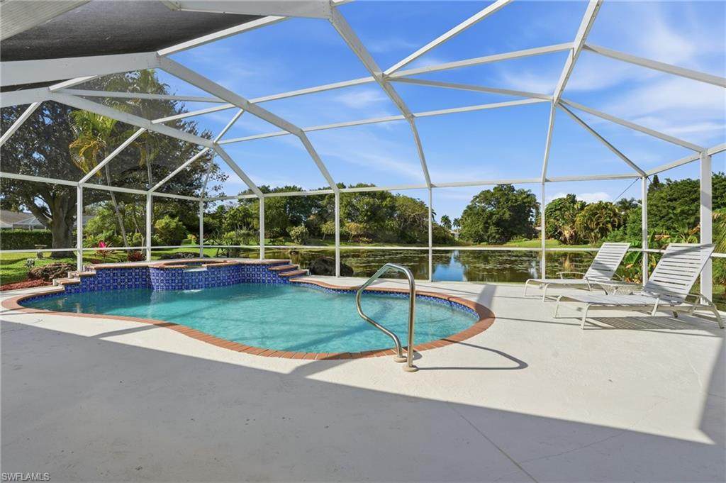 4480 Beechwood Lake Dr - Photo 1