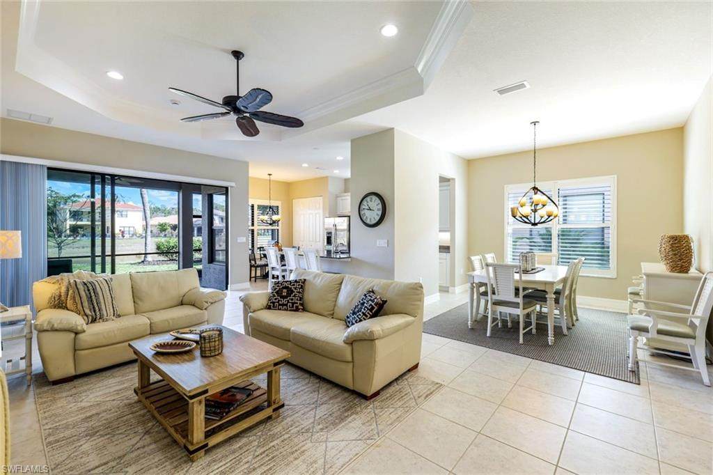 3224 Pacific Dr - Photo 1
