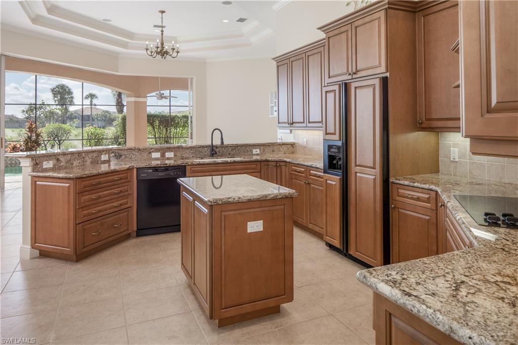 2944 Gardens Blvd - Photo 1