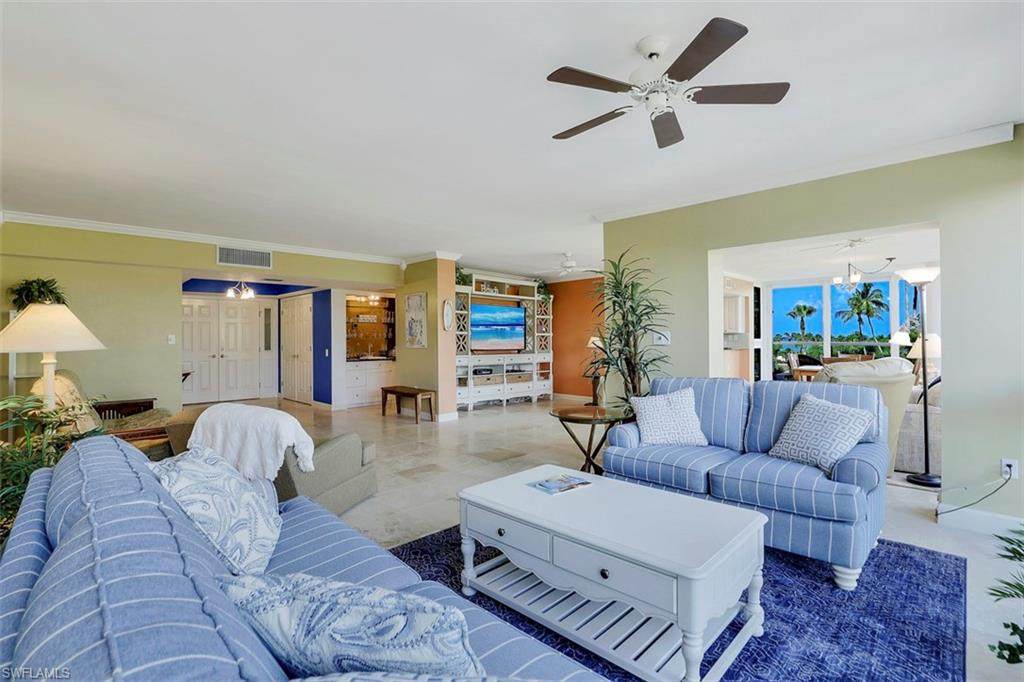 4031 Gulf Shore Blvd - Photo 1